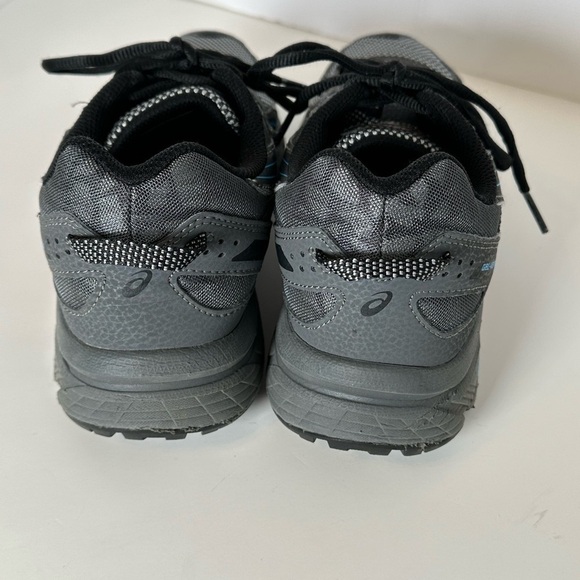 Asics Gel Venture Trail Running Grey and Blue Sneakers Sz 8 - Picture 3 of 9